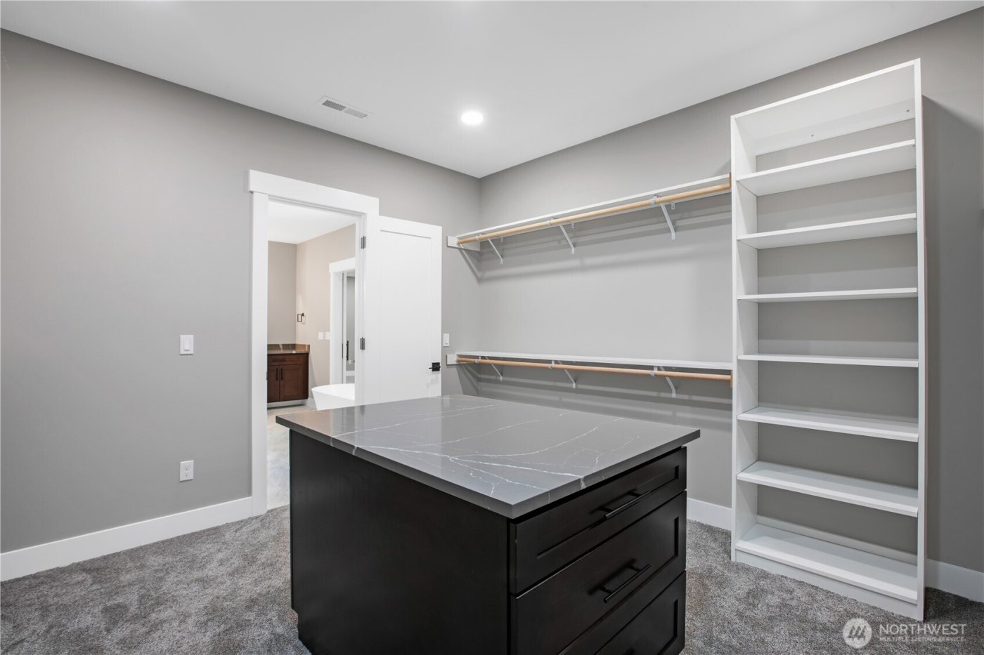 8908 Hunter Point NW, Olympia, WA 98502