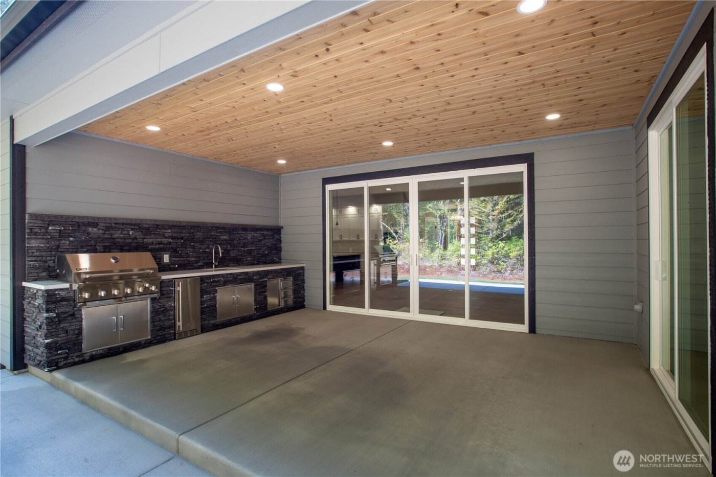 8908 Hunter Point NW, Olympia, WA 98502