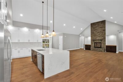 8908 Hunter Point NW, Olympia, WA 98502 - Photo 6