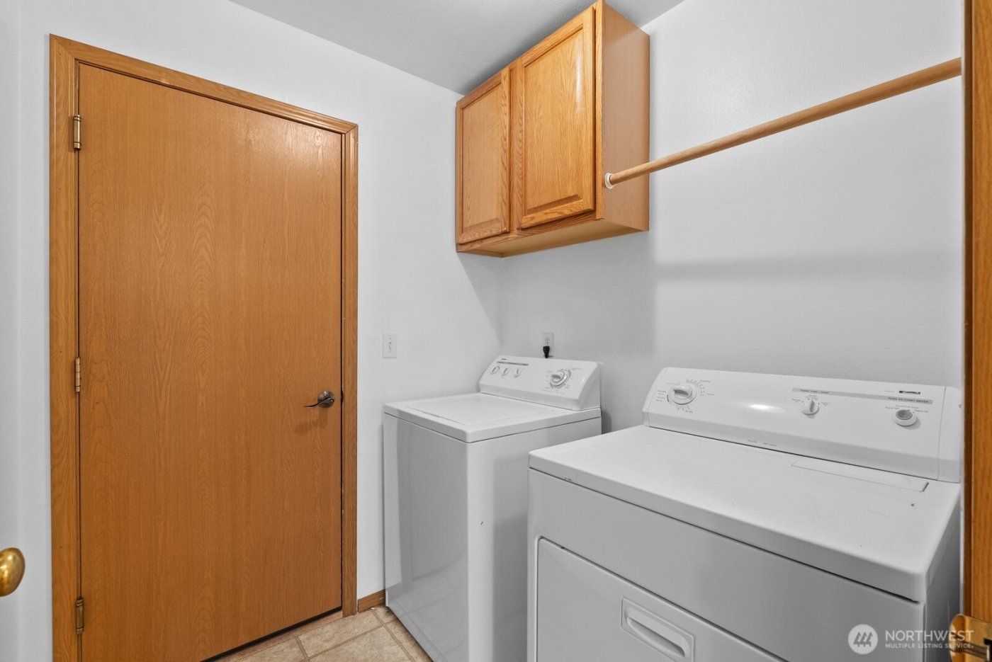 215 James Street S, Roy, WA 98580