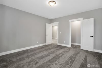 6145 Lake Saint Claire Drive SE, Olympia, WA 98513 - Photo 16