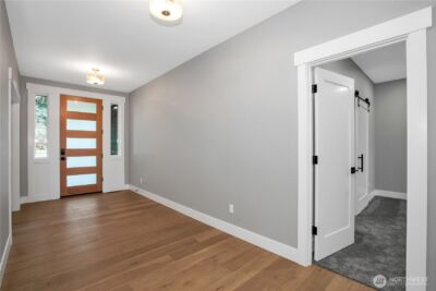 6145 Lake Saint Claire Drive SE, Olympia, WA 98513 - Photo 8