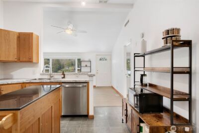 470 SE Crescent Drive , Shelton, WA 98584 - Photo 8