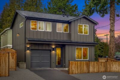 8841 Earl Avenue NW, Seattle, WA 98117