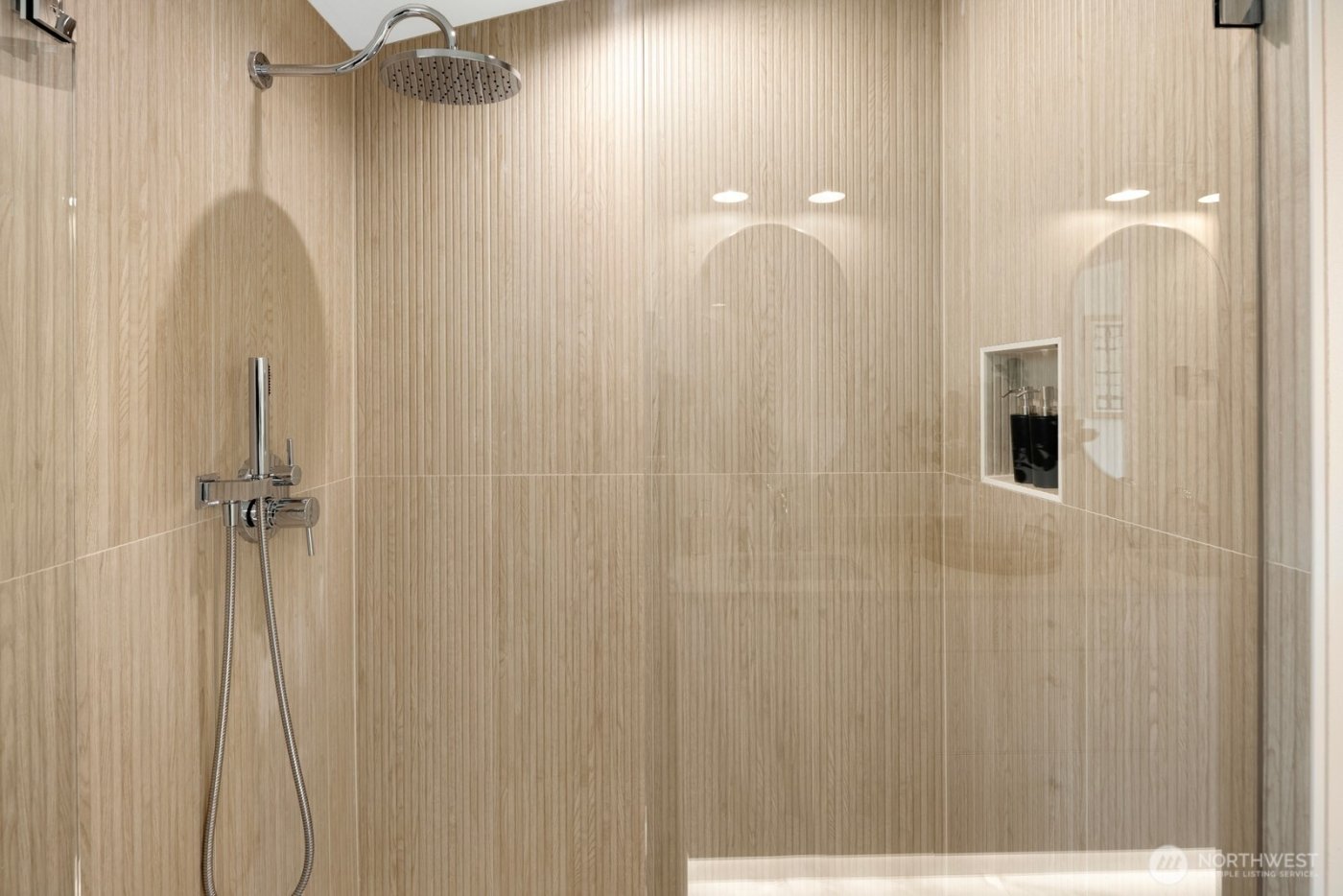 8841 Earl Avenue NW, Seattle, WA 98117