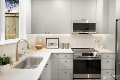 8841 Earl Avenue NW, Seattle, WA 98117 - Photo 10