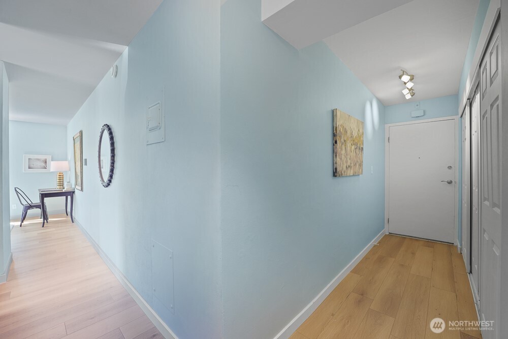 308 E Republican Street #703, Seattle, WA 98102