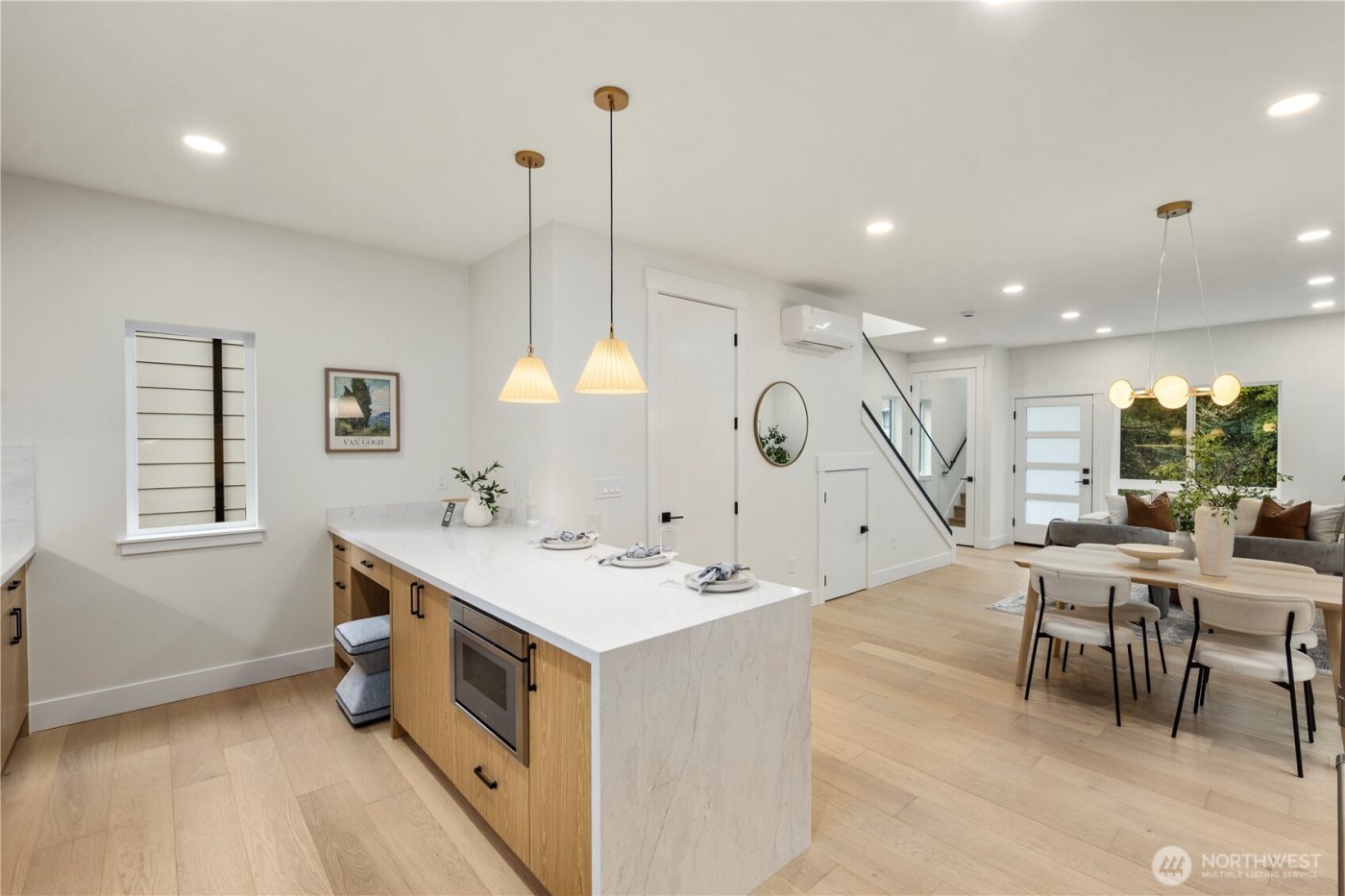 13009 NE 104th Place , Kirkland, WA 98033