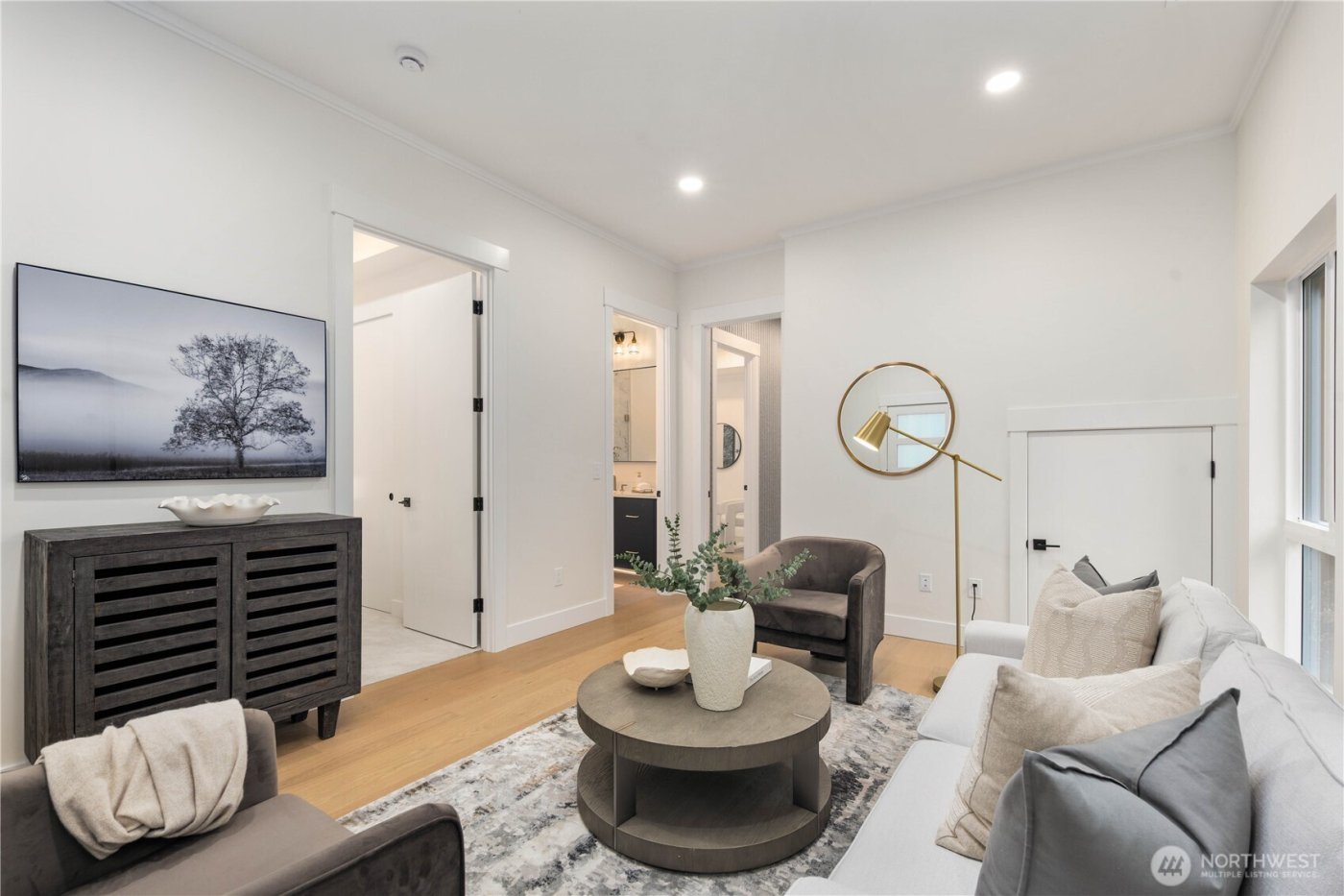 10416 130th Avenue NE, Kirkland, WA 98033