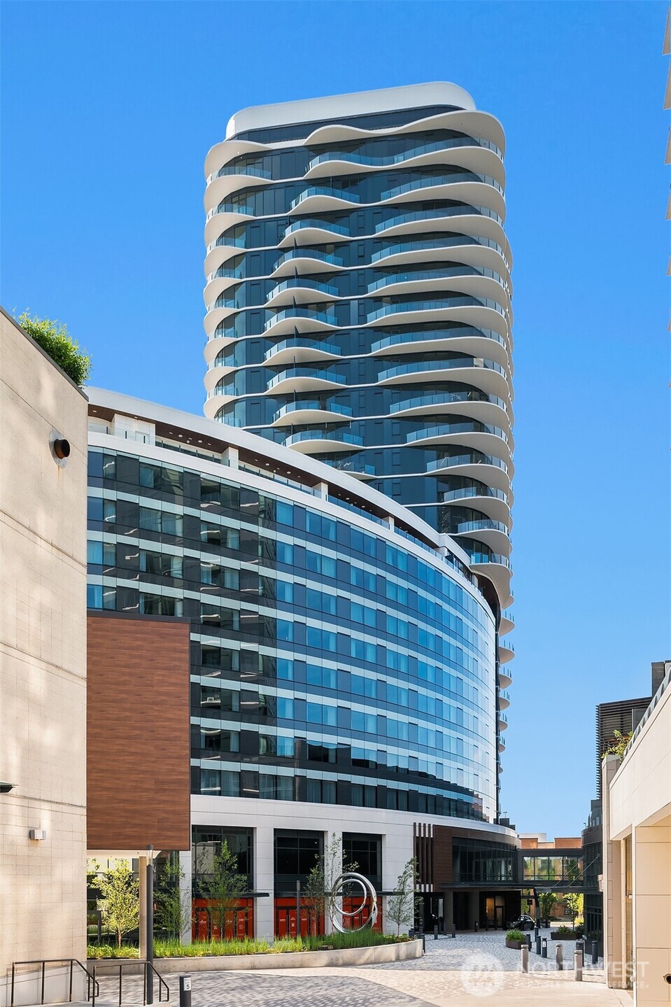 838 Avenue Square NE #1705, Bellevue, WA 98004