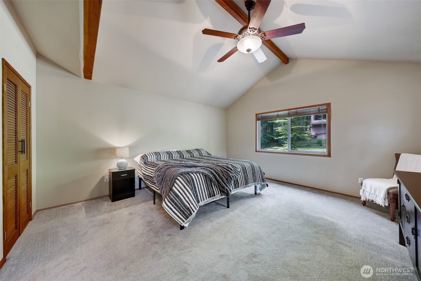 292 NE Lake Drive , Tahuya, WA 98588