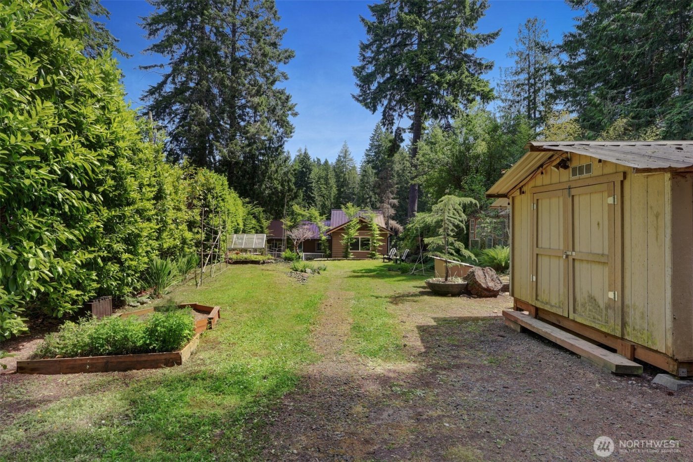 292 NE Lake Drive , Tahuya, WA 98588