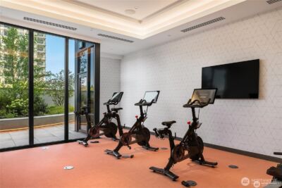 889 Avenue Square NE #1702, Bellevue, WA 98004 - Photo 20