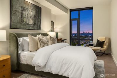 889 Avenue Square NE #1702, Bellevue, WA 98004 - Photo 7