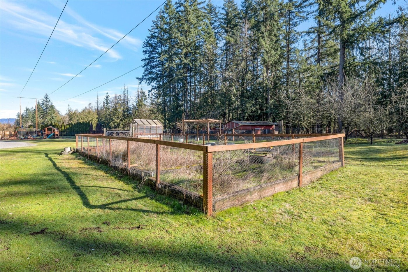 37905 250th Avenue SE, Enumclaw, WA 98022