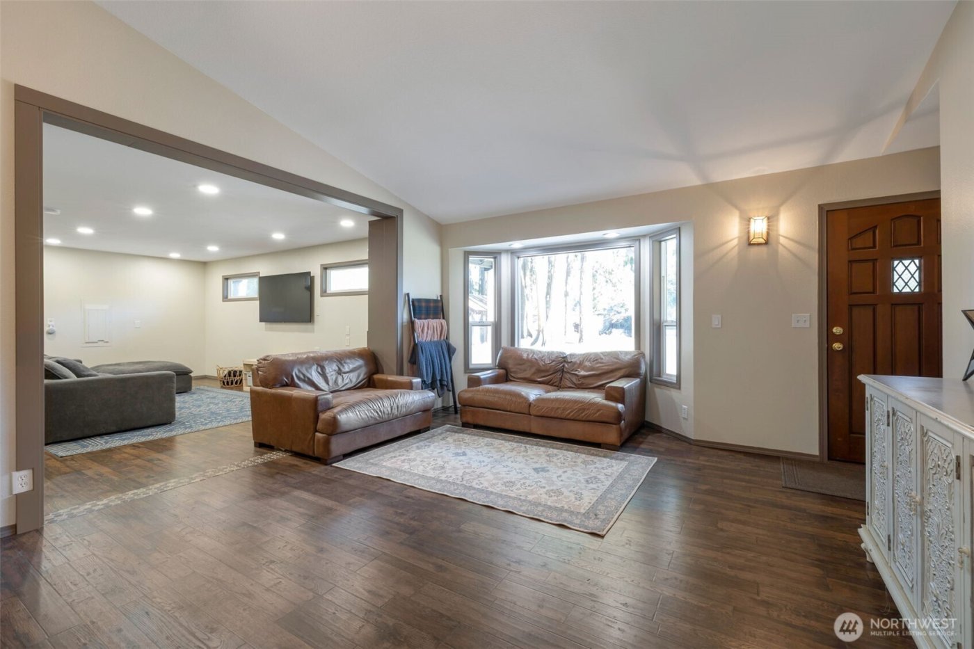 37905 250th Avenue SE, Enumclaw, WA 98022