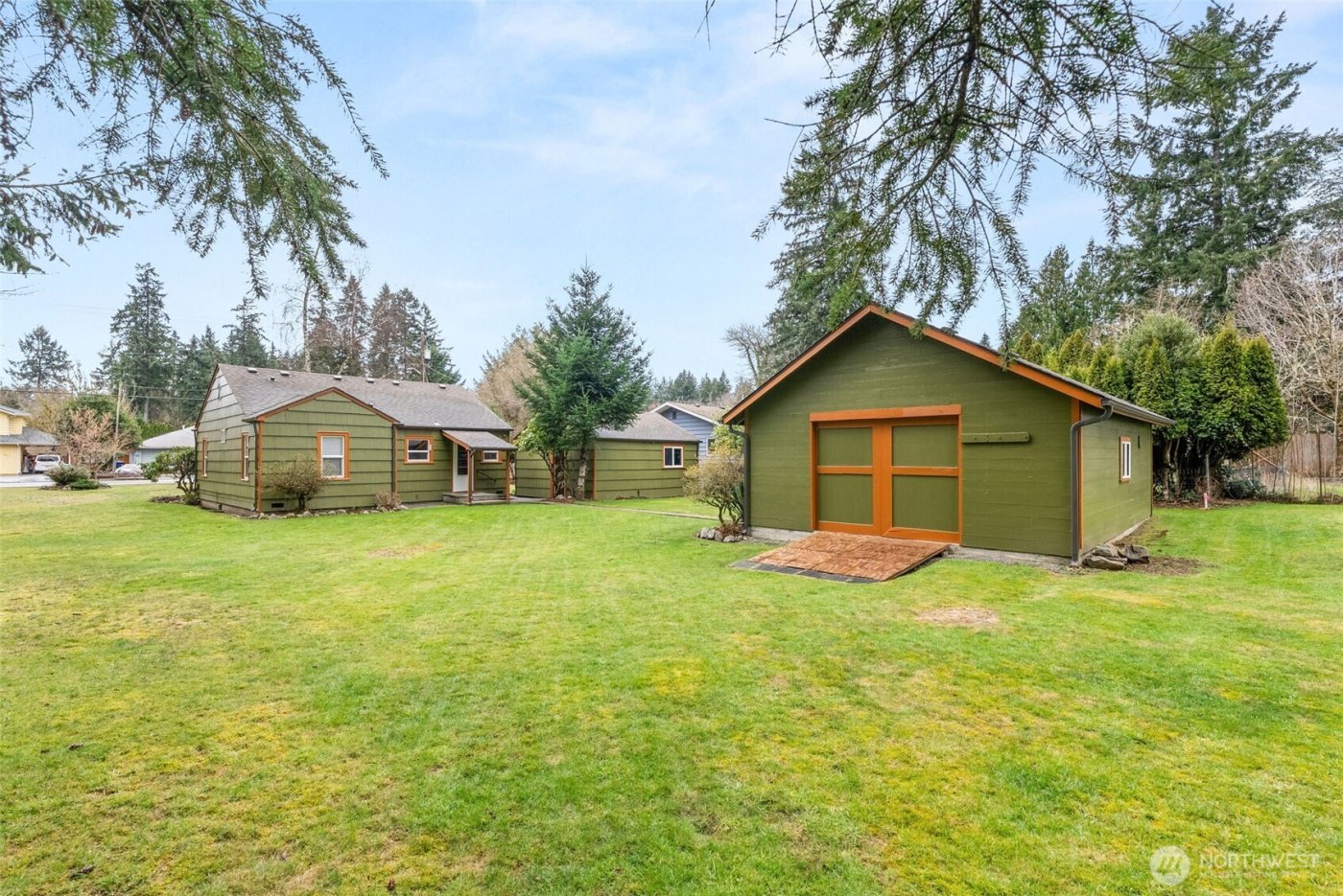 1912 Elliott Avenue NW, Olympia, WA 98502