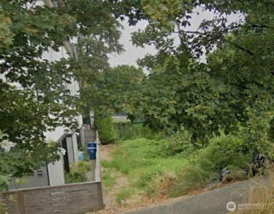 532 S Concord Street , Seattle, WA 98108