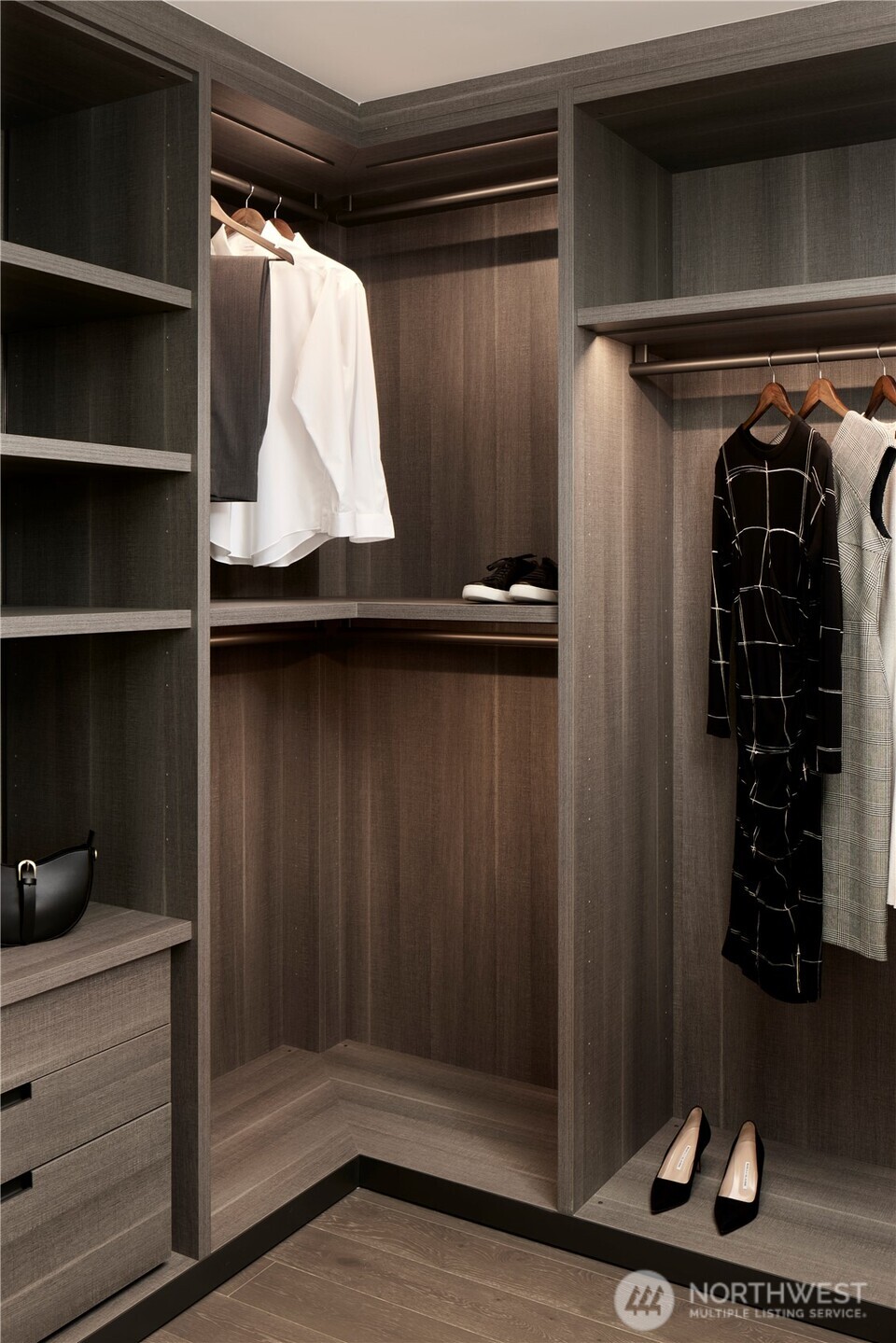 838 Avenue Square NE #1202, Bellevue, WA 98004