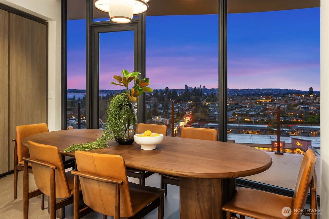 838 Avenue Square NE #1403, Bellevue, WA 98004