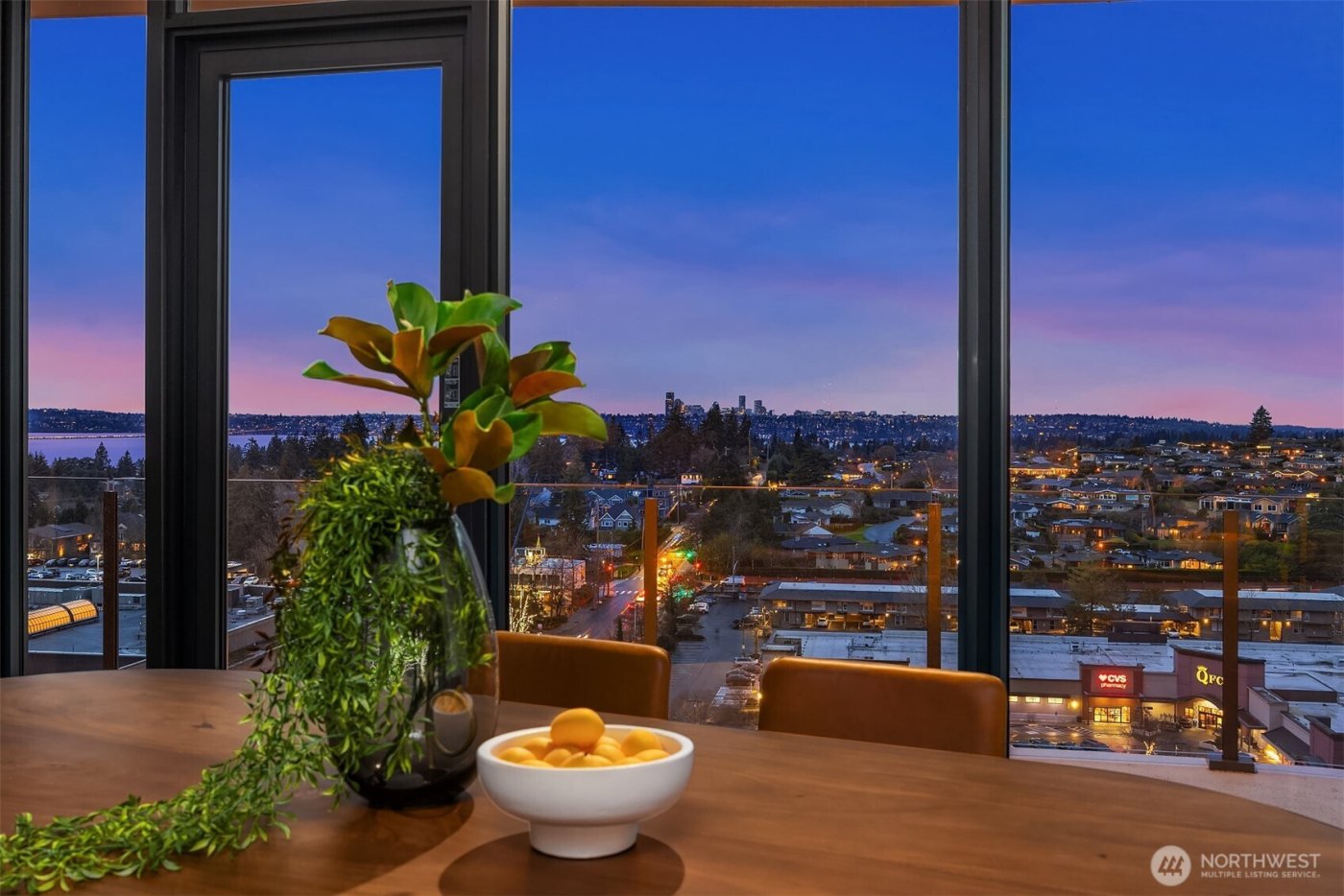 838 Avenue Square NE #1403, Bellevue, WA 98004