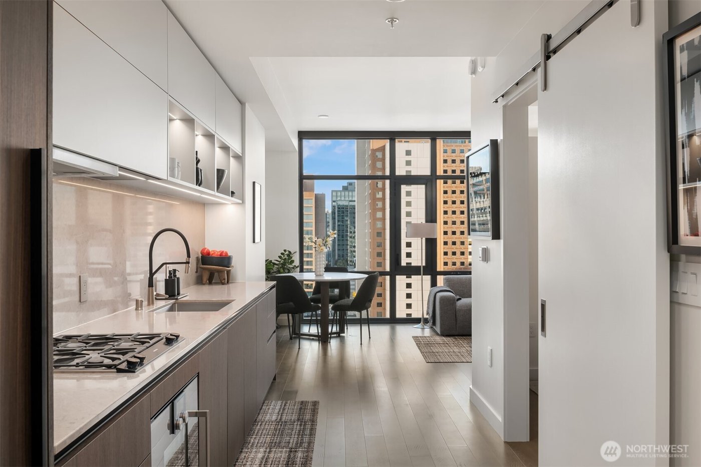 889 Avenue Square NE #708, Bellevue, WA 98004