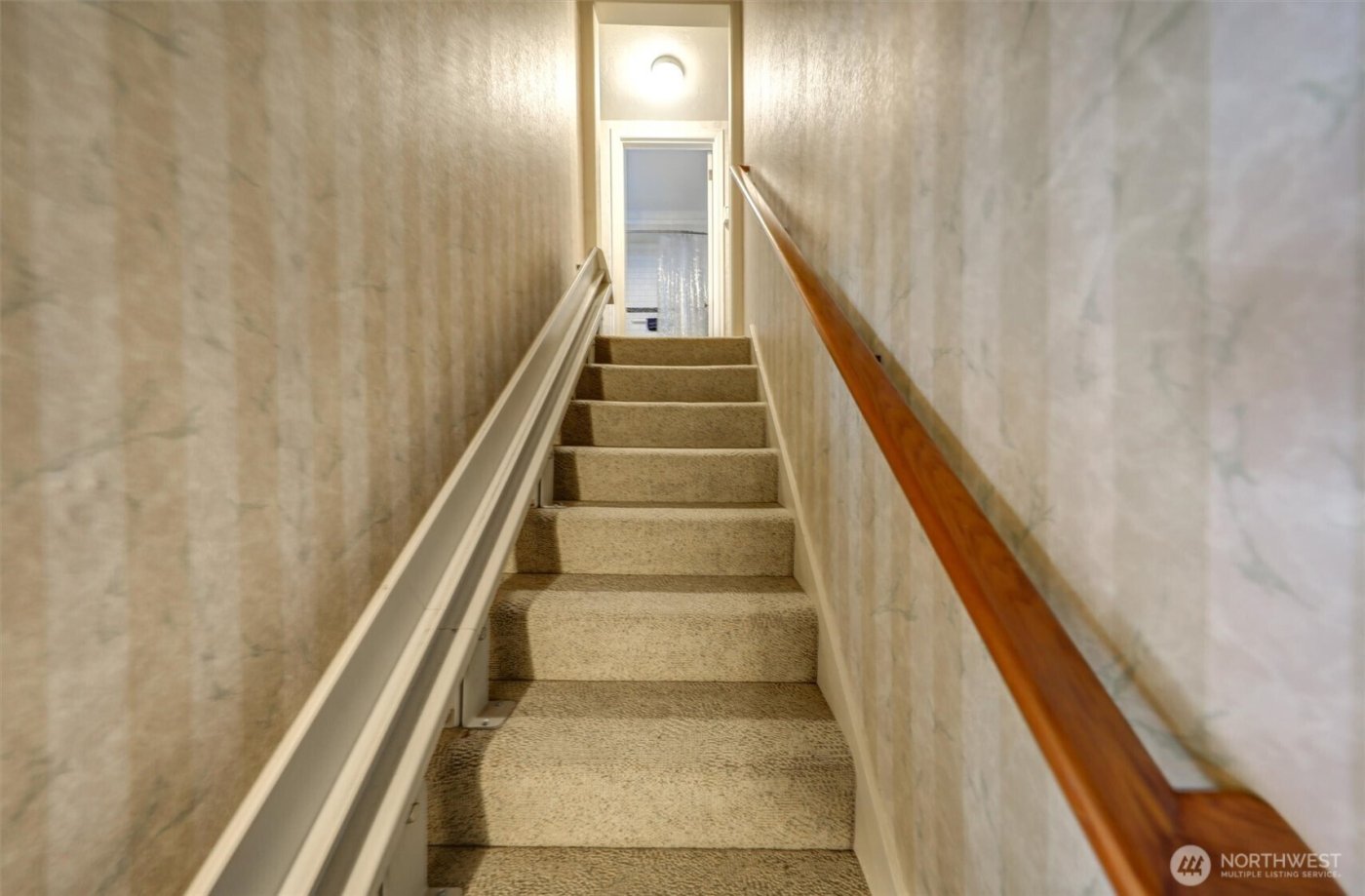 2536 N Lafayette Avenue , Bremerton, WA 98312