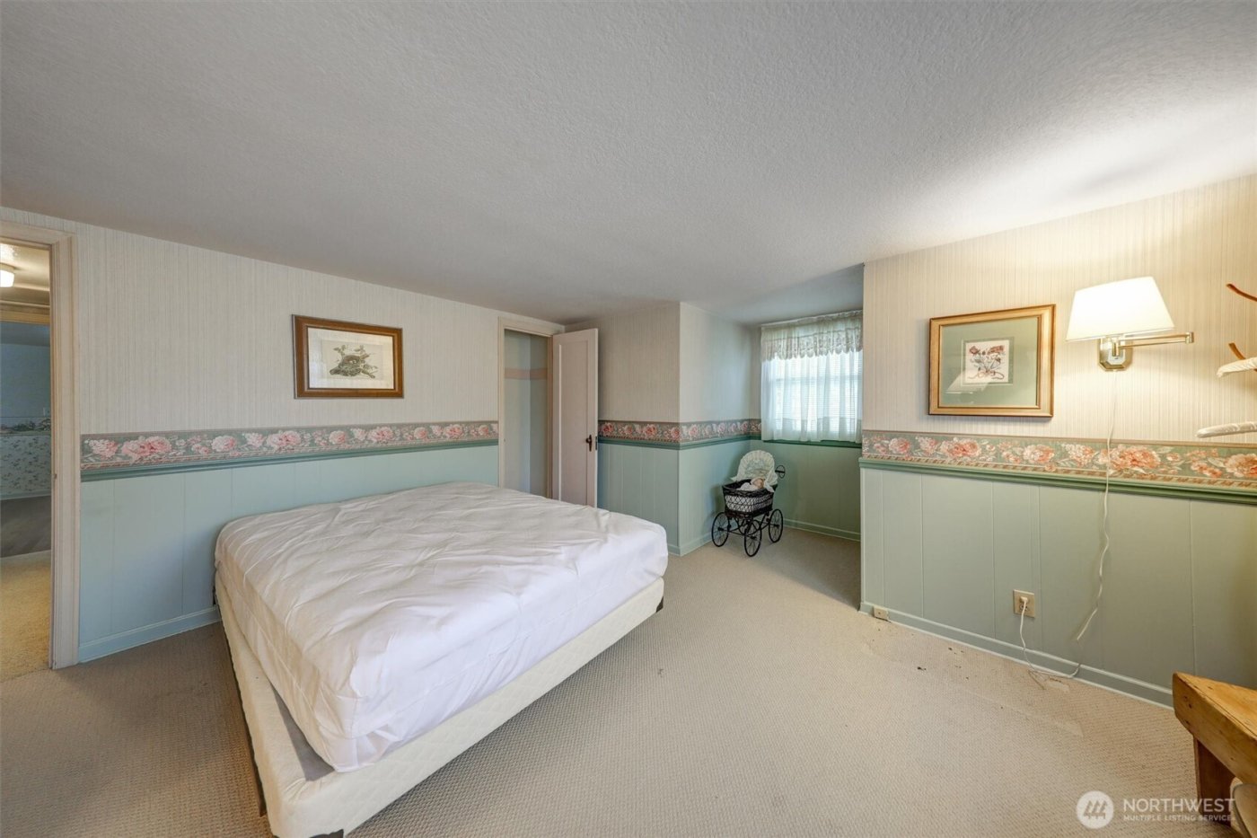 2536 N Lafayette Avenue , Bremerton, WA 98312