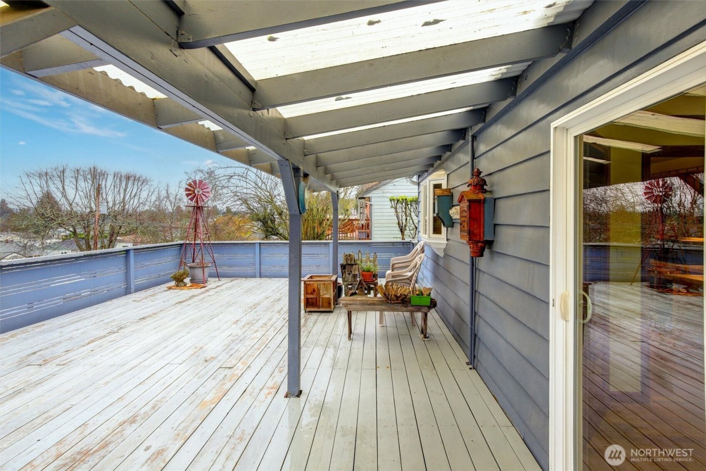 2536 N Lafayette Avenue , Bremerton, WA 98312