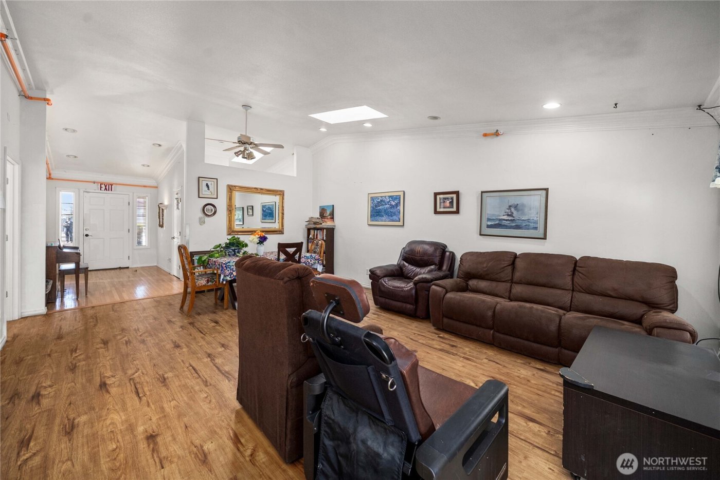 1233 S Geiger St , Tacoma, WA 98465-1522