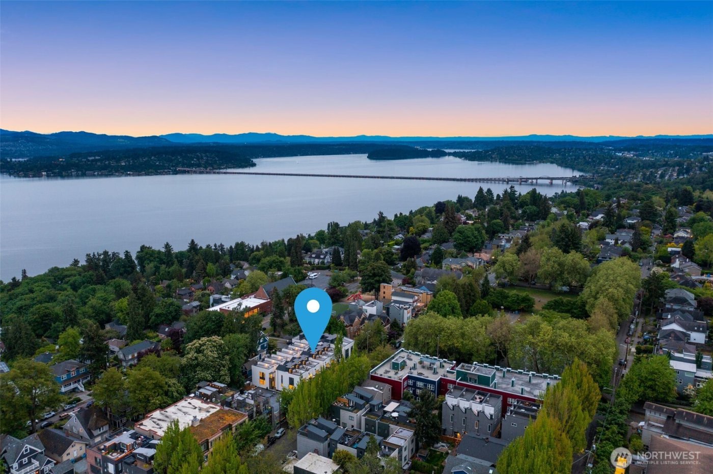 1104 C 34th Avenue , Seattle, WA 98122