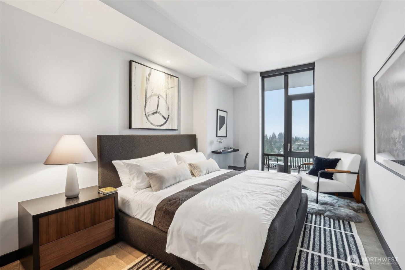 889 Avenue Square NE #703, Bellevue, WA 98004