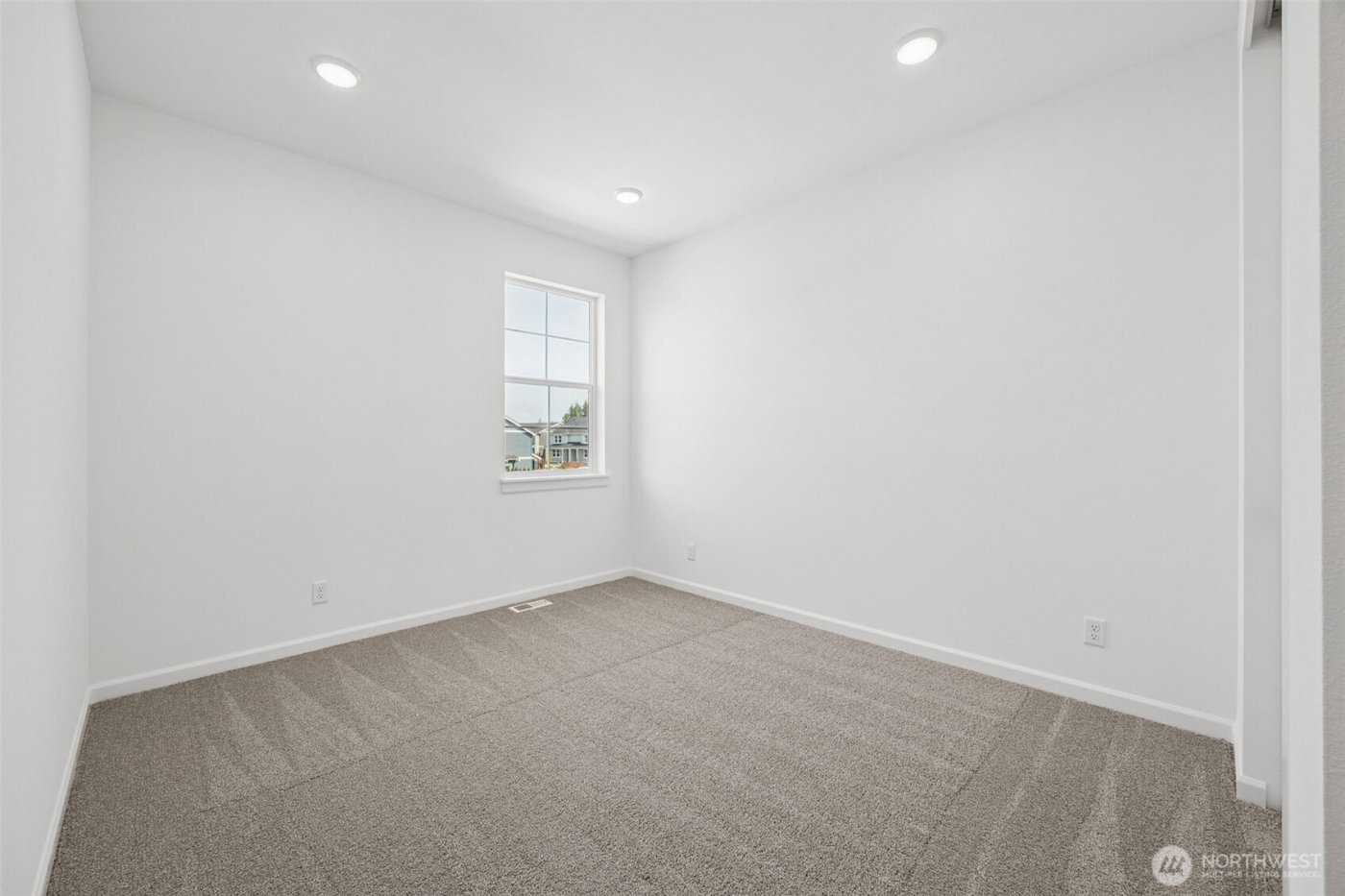 20234 150th Street E #597, Bonney Lake, WA 98391