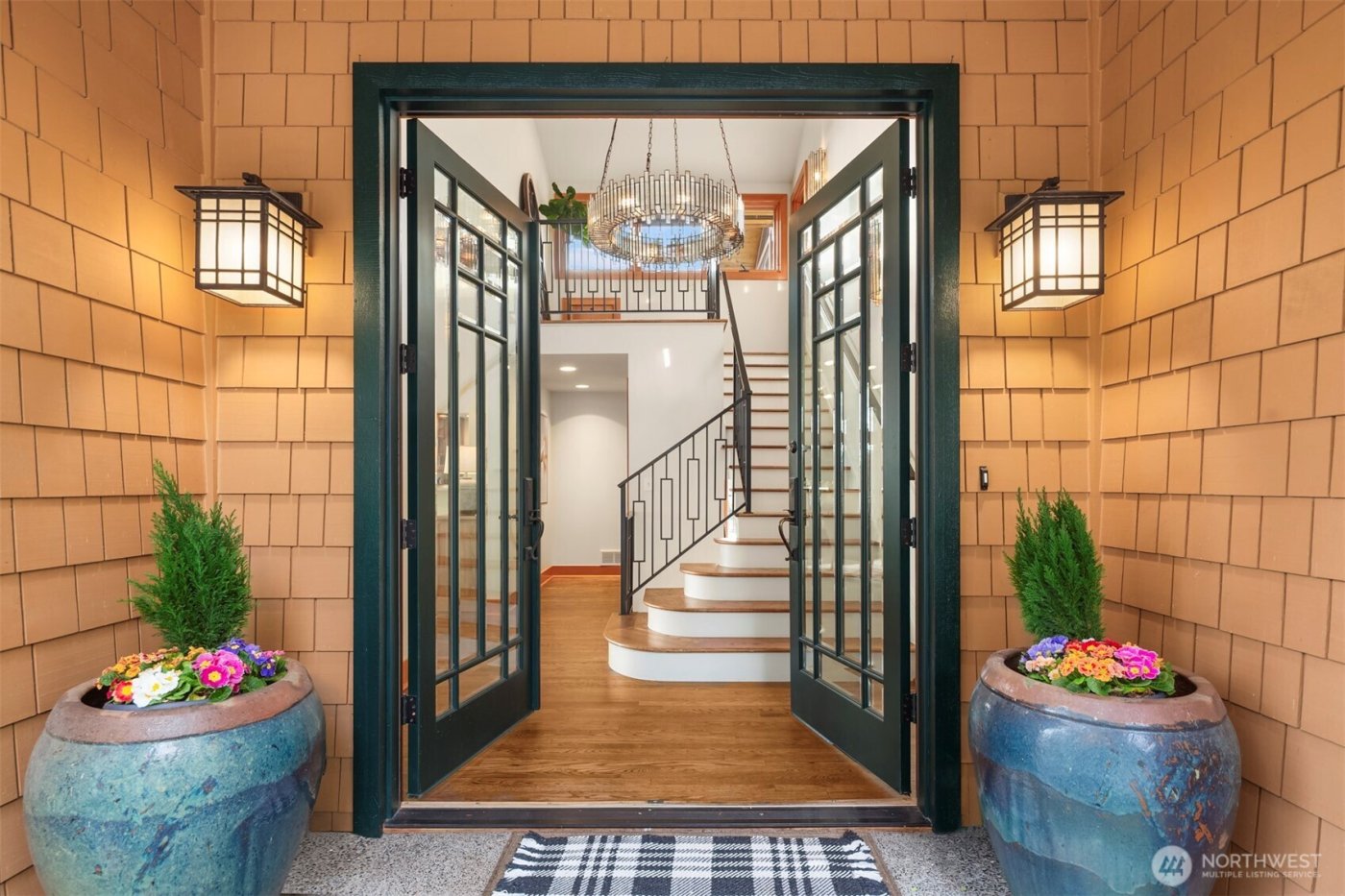 4544 49th Avenue NE, Seattle, WA 98105