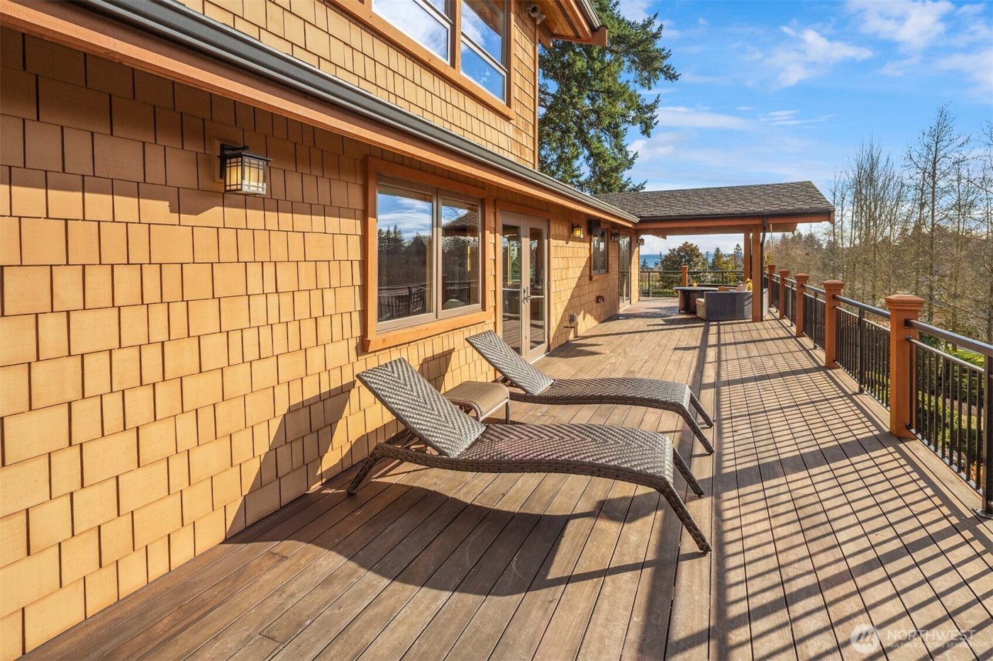 4544 49th Avenue NE, Seattle, WA 98105