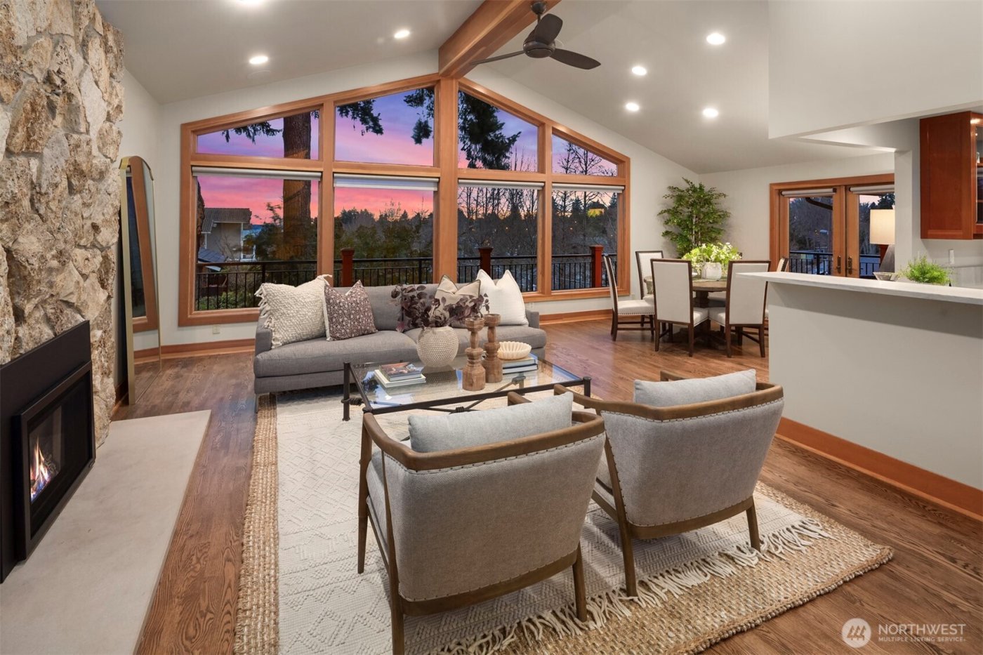 4544 49th Avenue NE, Seattle, WA 98105