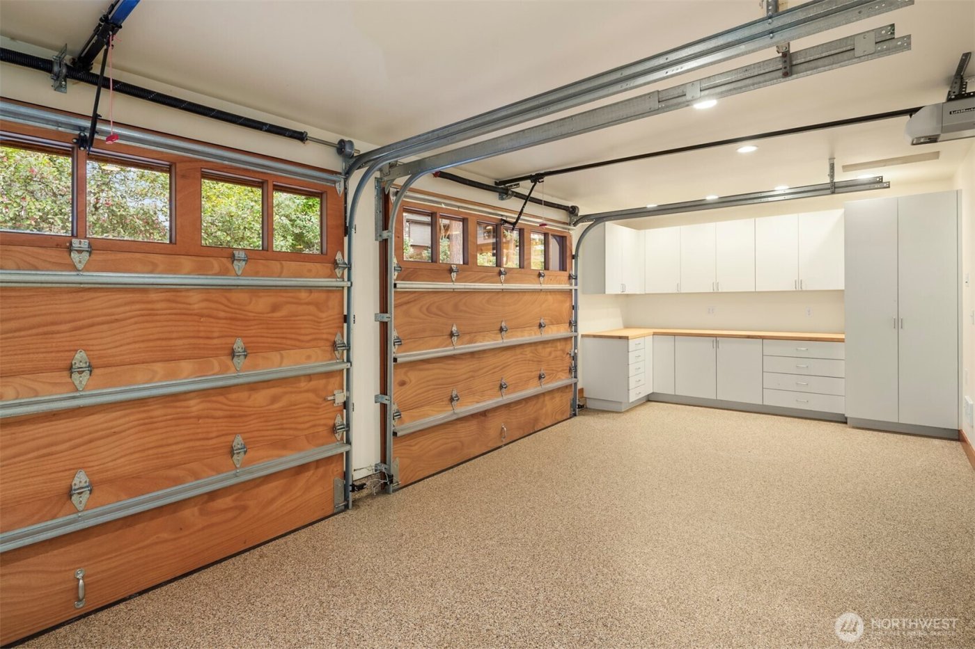 4544 49th Avenue NE, Seattle, WA 98105