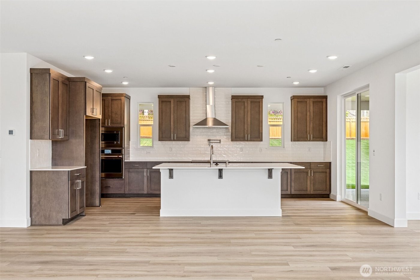 15410 210th Avenue E #316, Bonney Lake, WA 98391