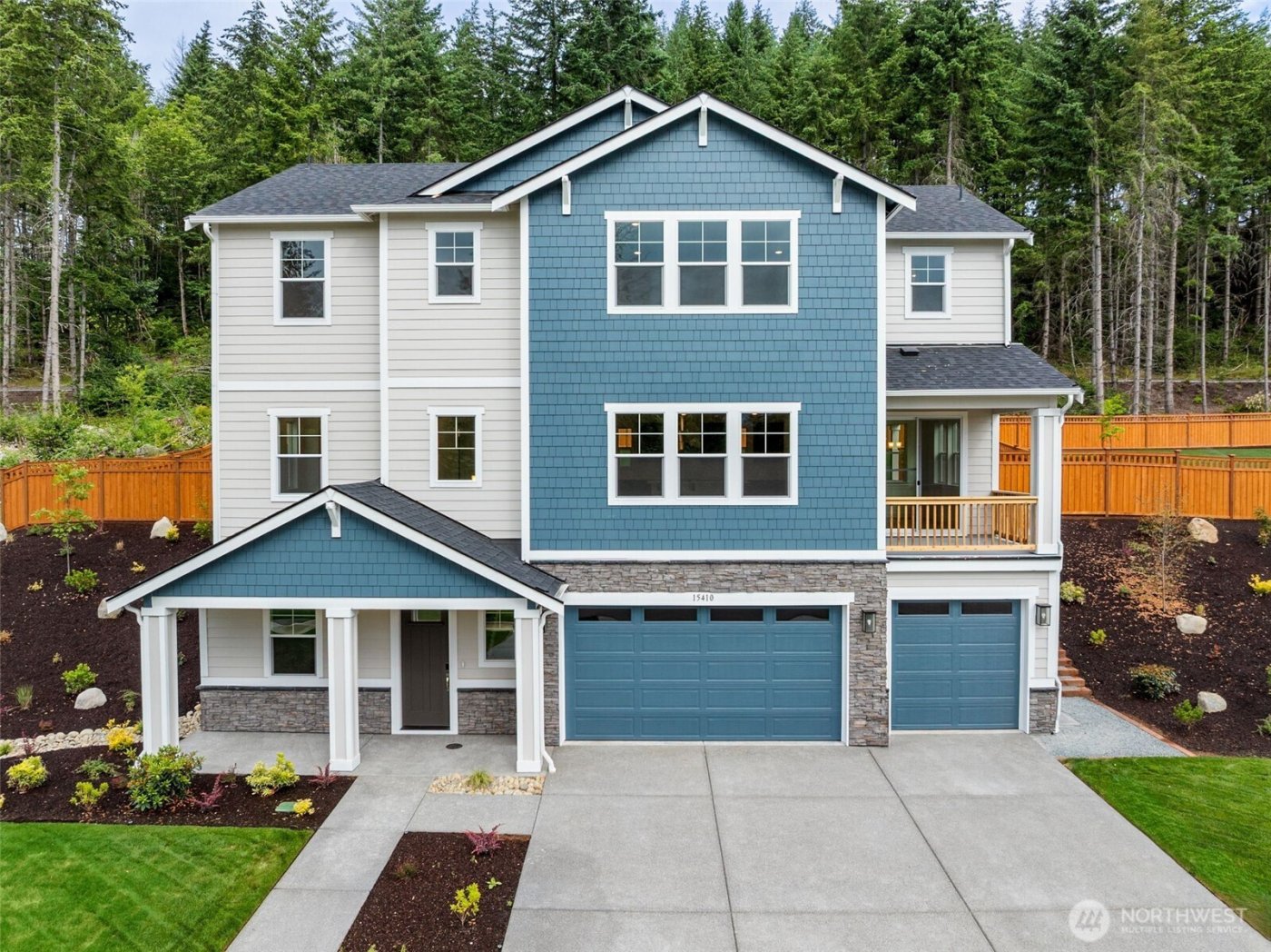 15410 210th Avenue E #316, Bonney Lake, WA 98391