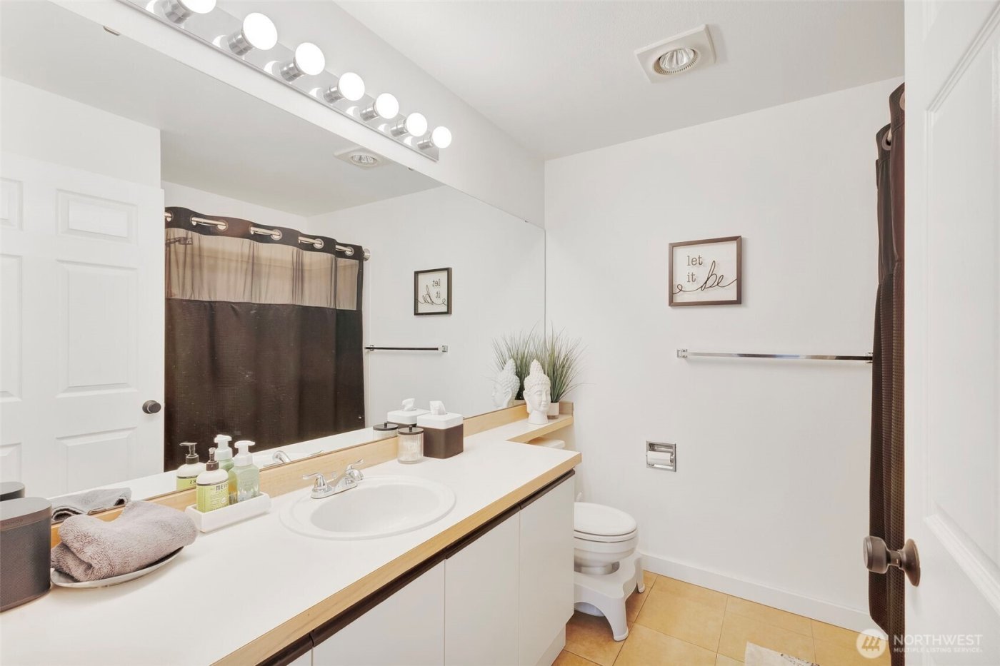 23519 55th Avenue S #12-1, Kent, WA 98032