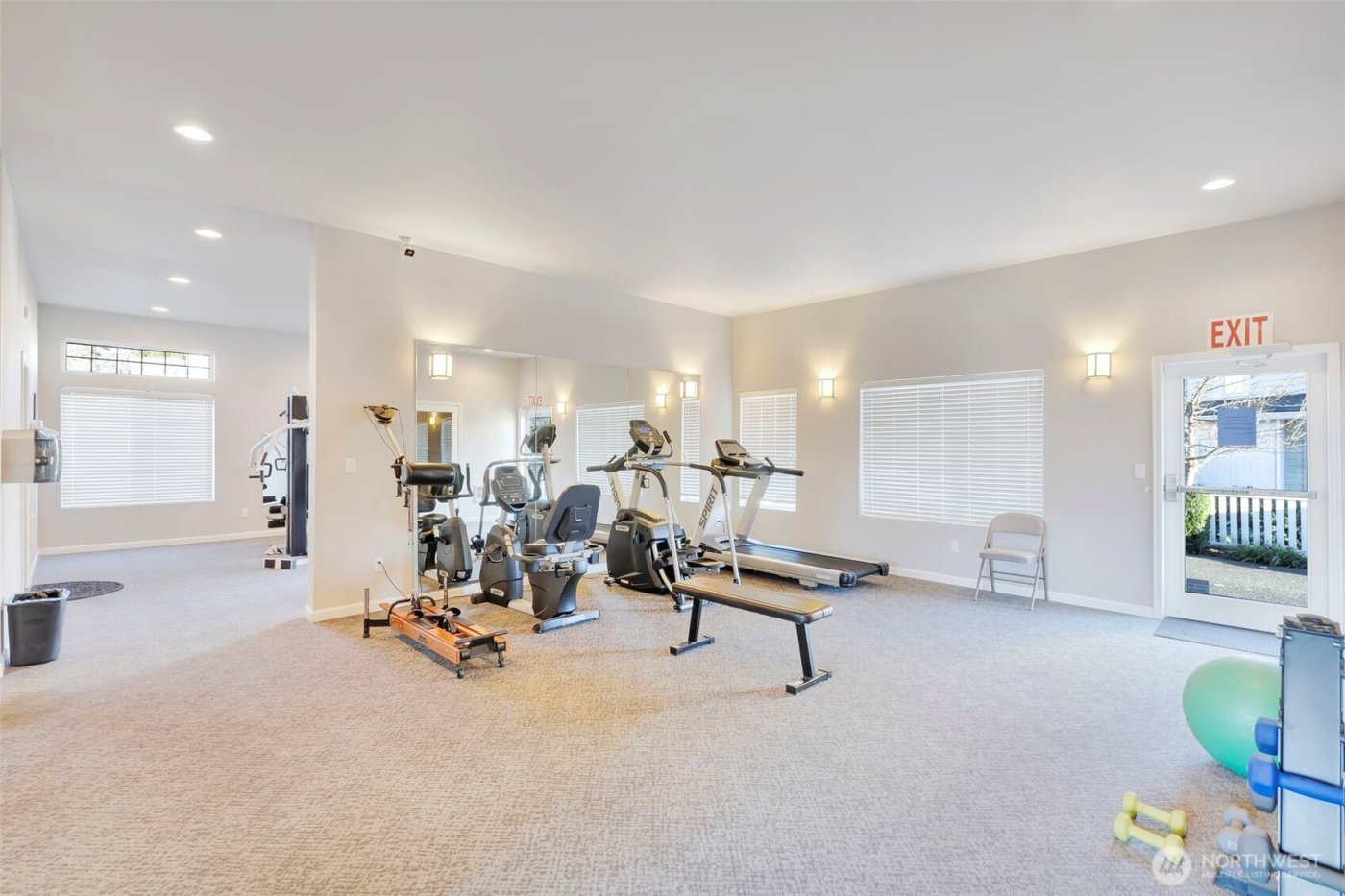 23519 55th Avenue S #12-1, Kent, WA 98032