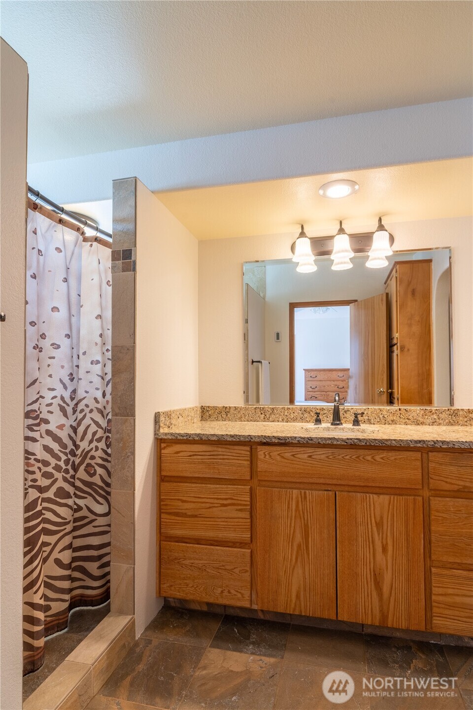 10624 Handicap Drive SE, Warden, WA 98857