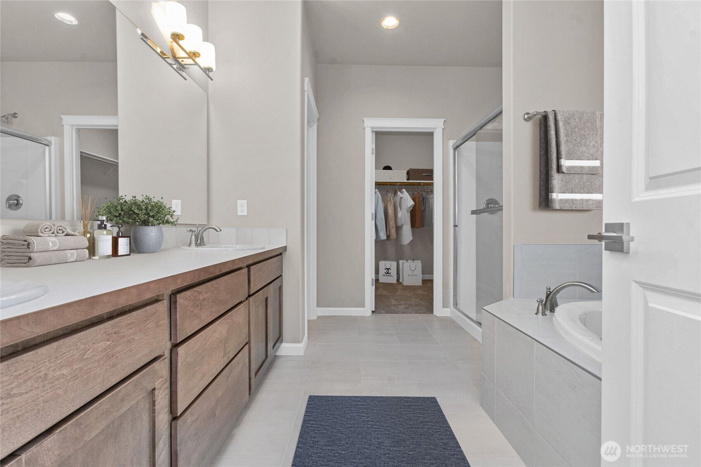 9017 Wyatt Court SE, Tumwater, WA 98501