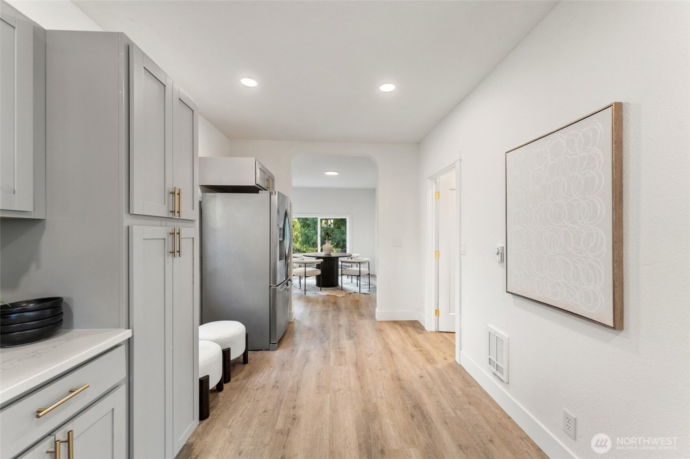 5154 S Creston Street , Seattle, WA 98178-2110