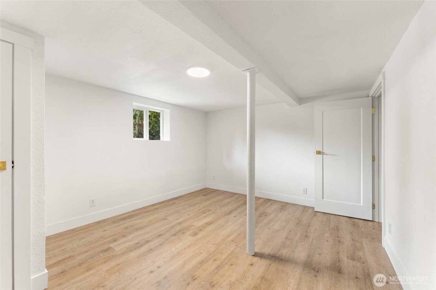 5154 S Creston Street , Seattle, WA 98178-2110