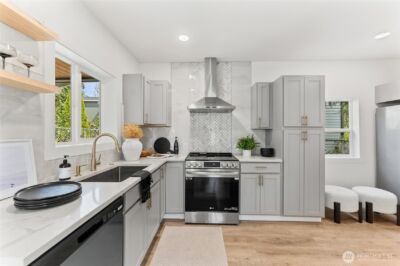 5154 S Creston Street , Seattle, WA 98178-2110 - Photo 9