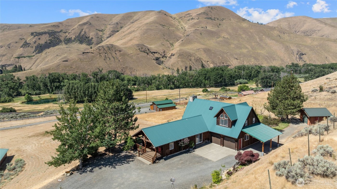 23001 SR 821 , Ellensburg, WA 98926