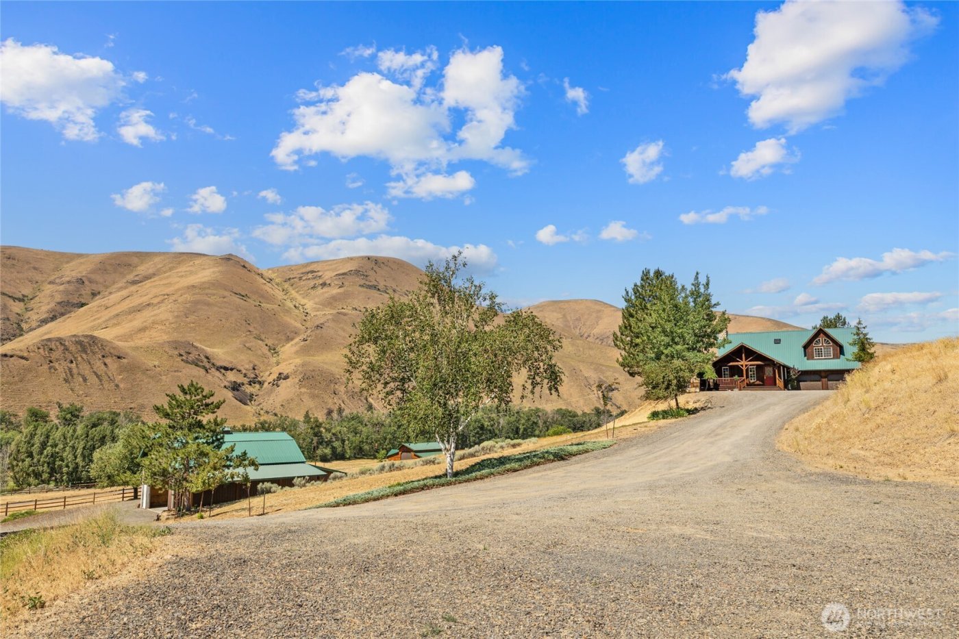 23001 SR 821 , Ellensburg, WA 98926