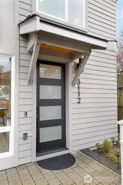 3112 W Raye Street , Seattle, WA 98199 - Photo 3