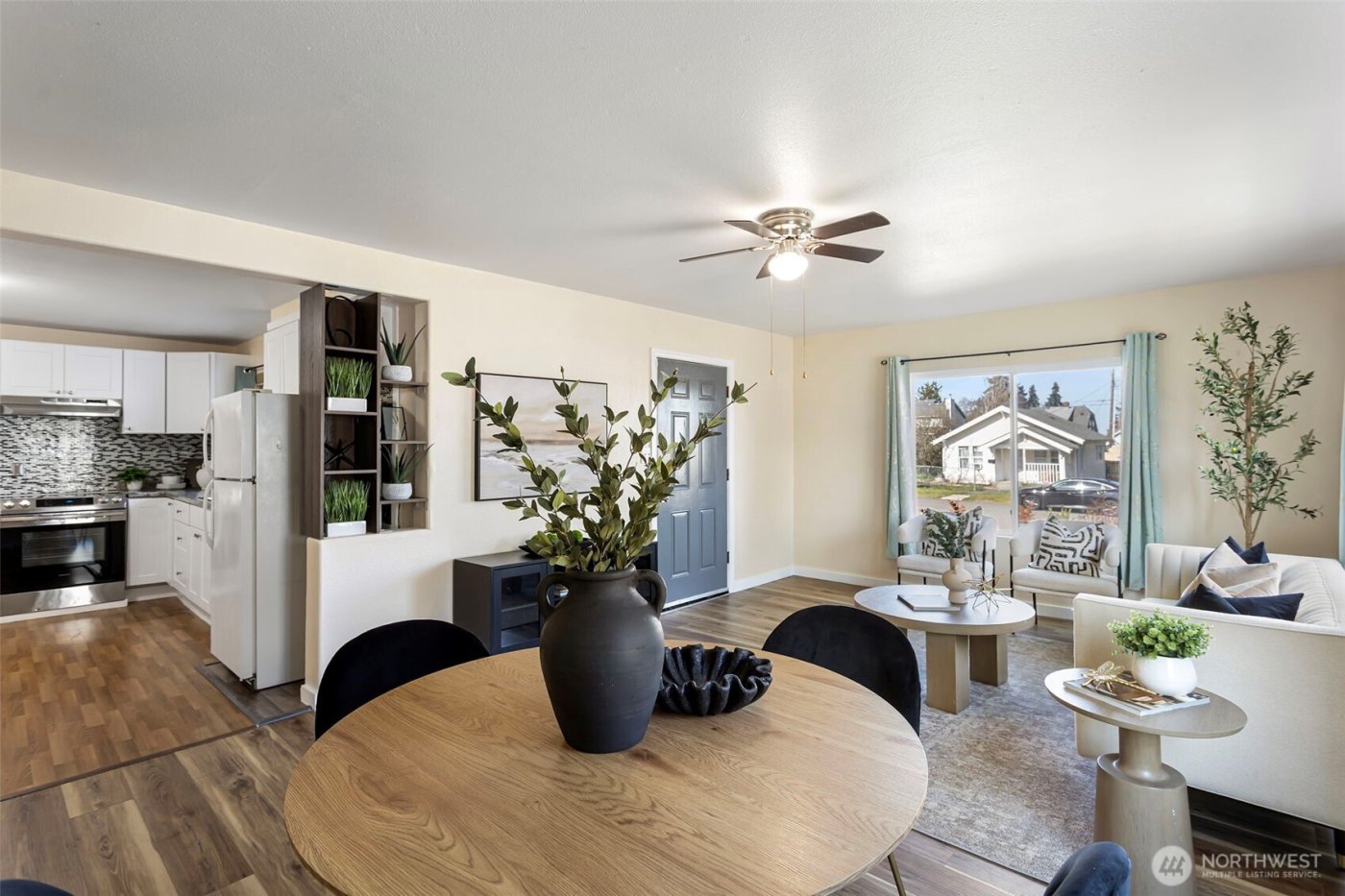 1428 E 32nd Street , Tacoma, WA 98404